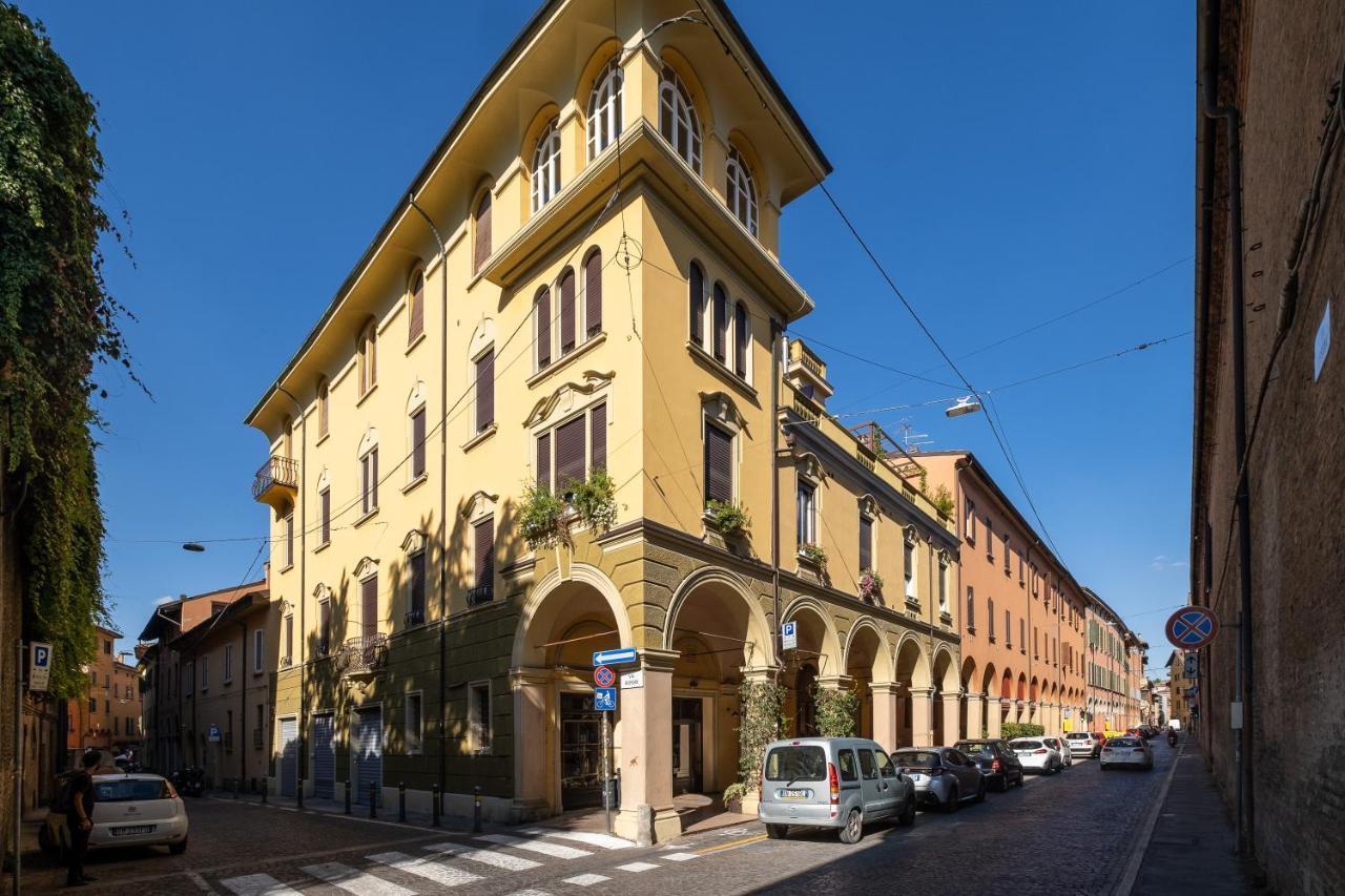 Urbana 13 Rooftop By Wonderful Italy Bologna Bagian luar foto